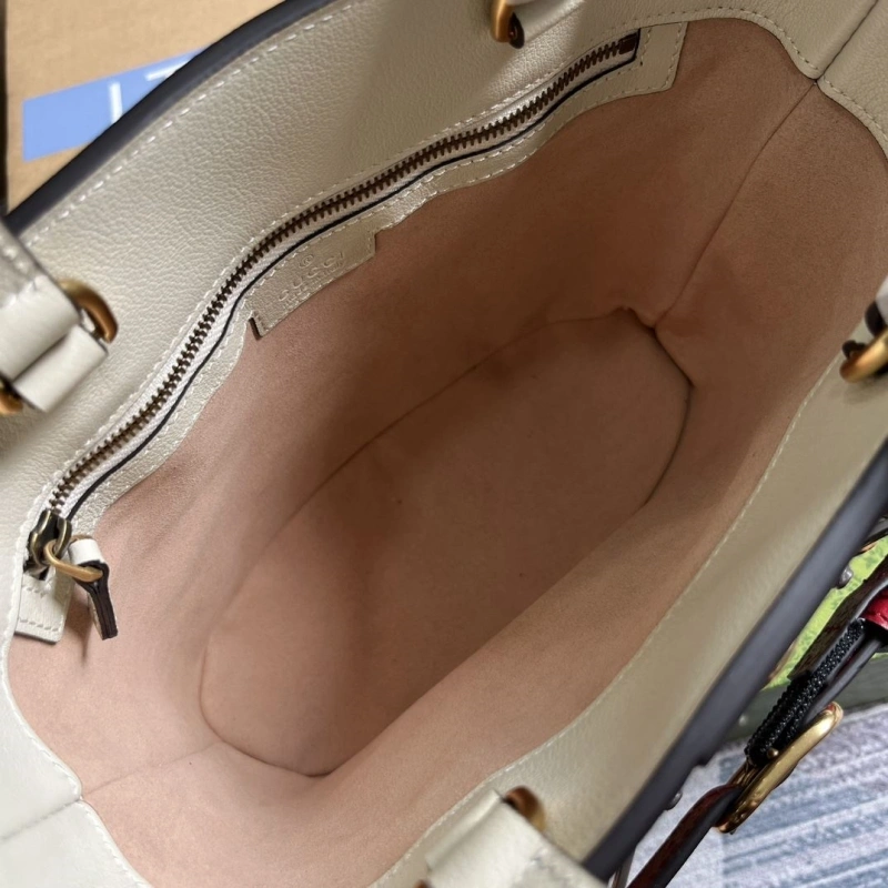 Gvc*1 bucket bags 4036c-0270
