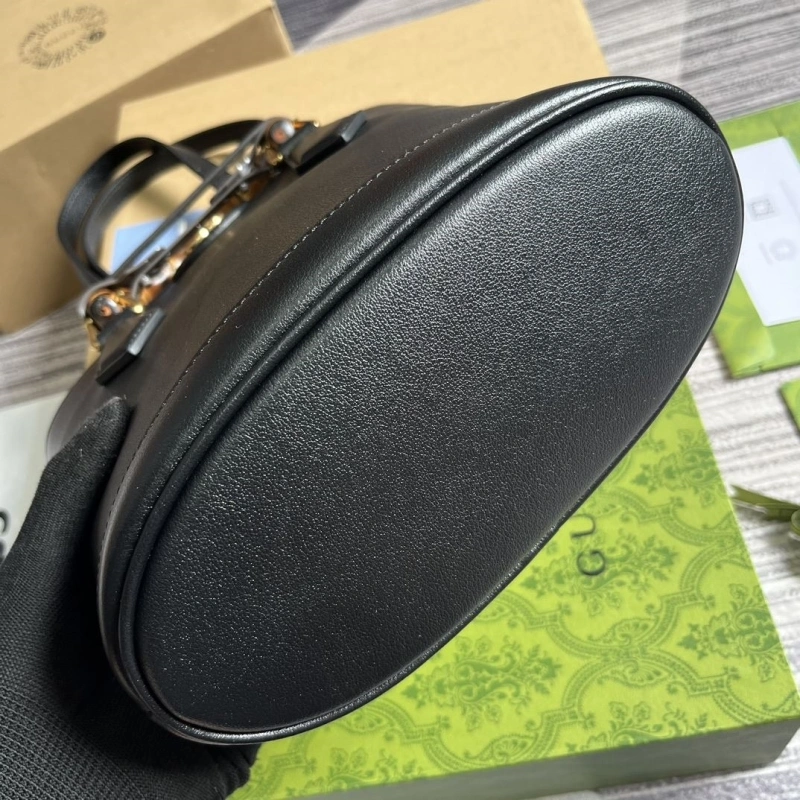 Gvc*1 bucket bags 4036c-0271