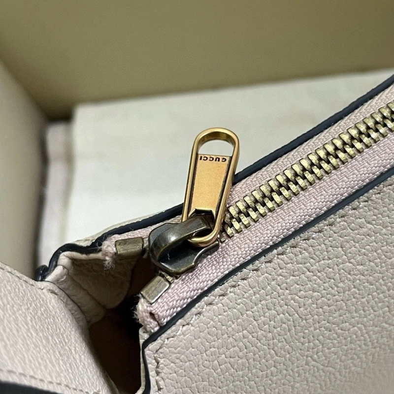 Gvc*1 top handle bags 4036c-0284