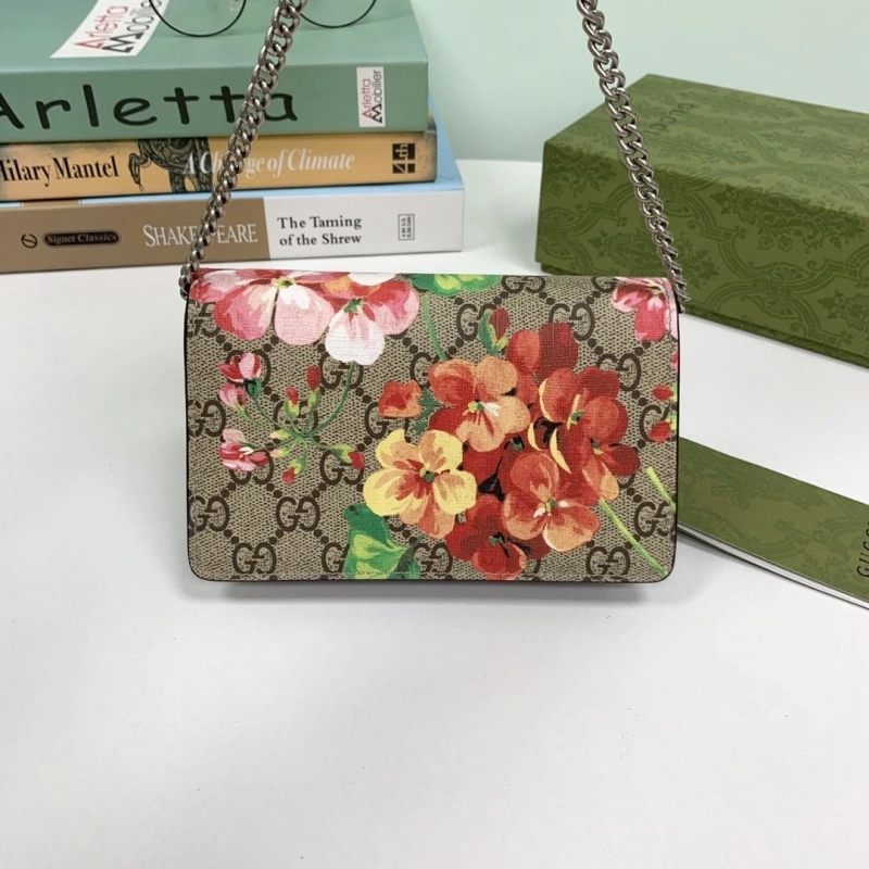 Gvc*1 satchel bags 4036c-0381
