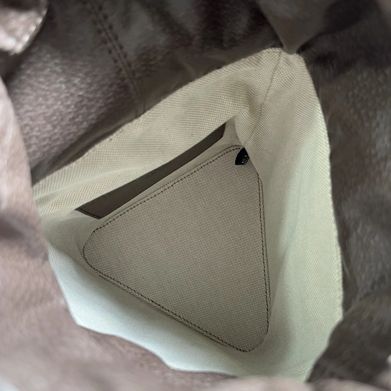 Gvc*1 bucket bags 4036c-0470