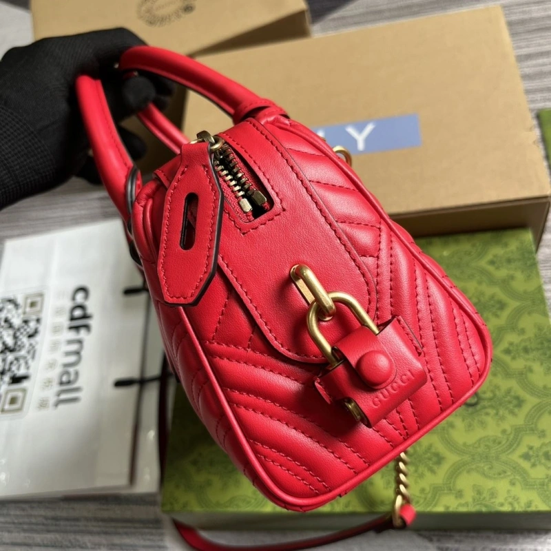 Gvc*1 top handle bags 4036c-0545