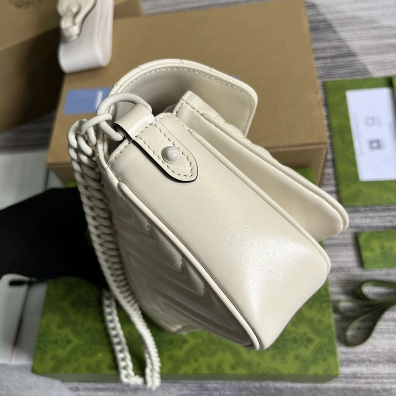 Gvc*1 top handle bags 4036c-0688