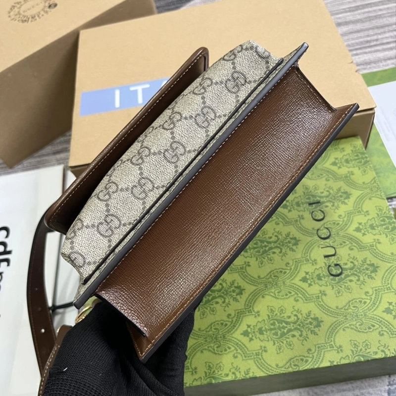 Gvc*1 top handle bags 4036c-0690