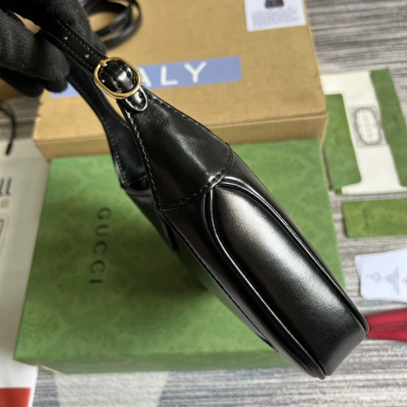 Gvc*1 top handle bags 4036c-0725