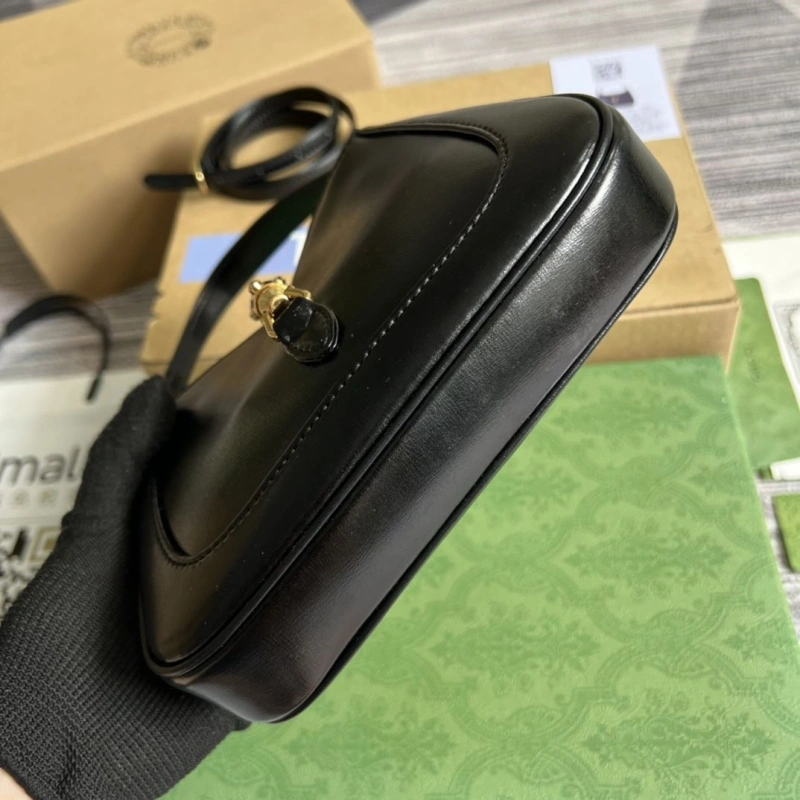 Gvc*1 top handle bags 4036c-0725