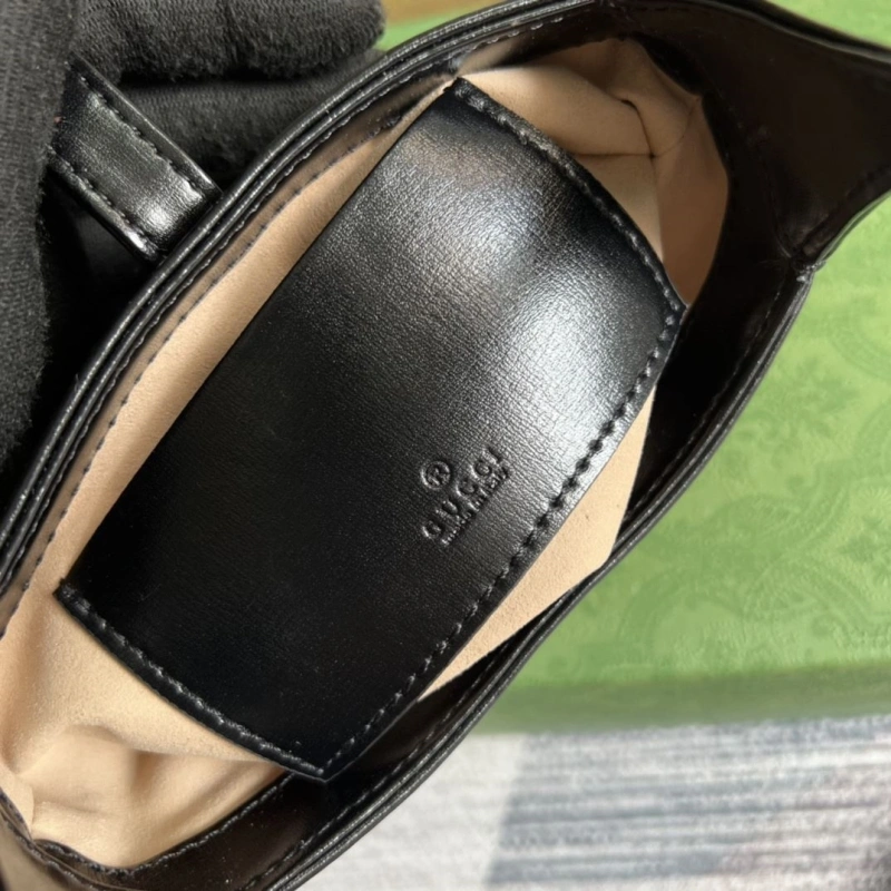 Gvc*1 top handle bags 4036c-0725