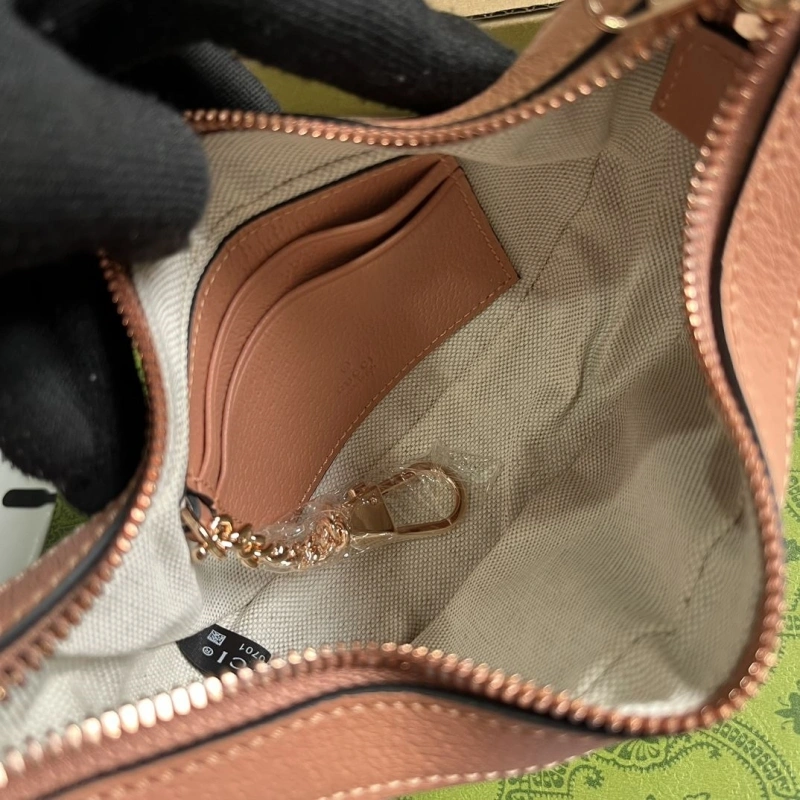 Gvc*1 top handle bags 4036c-0811