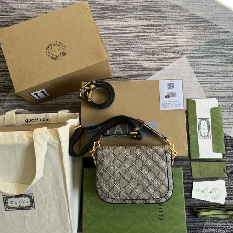 Gvc*1 satchel bags 4036c-0882