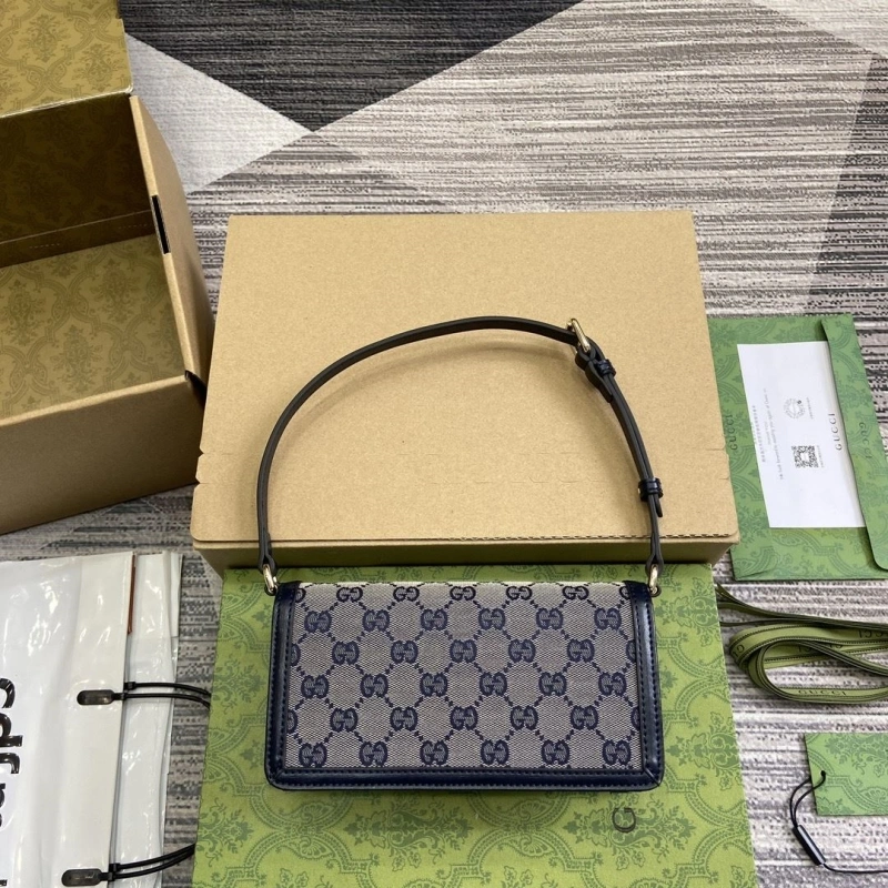 Gvc*1 top handle bags 4036c-0887