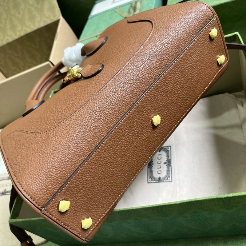 Gvc*1 top handle bags 4036c-0982