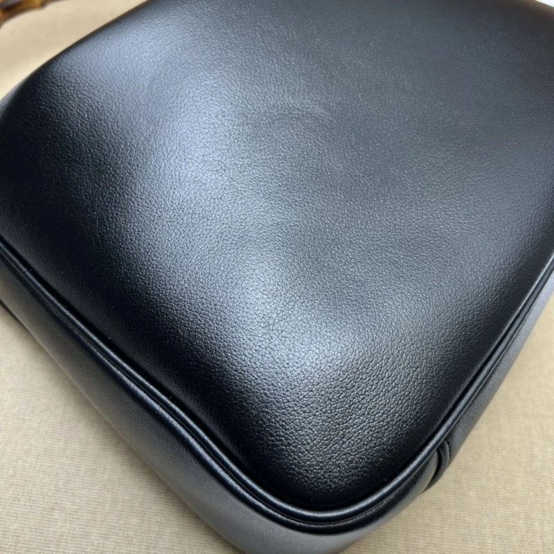 Gvc*1 top handle bags 4036c-1219