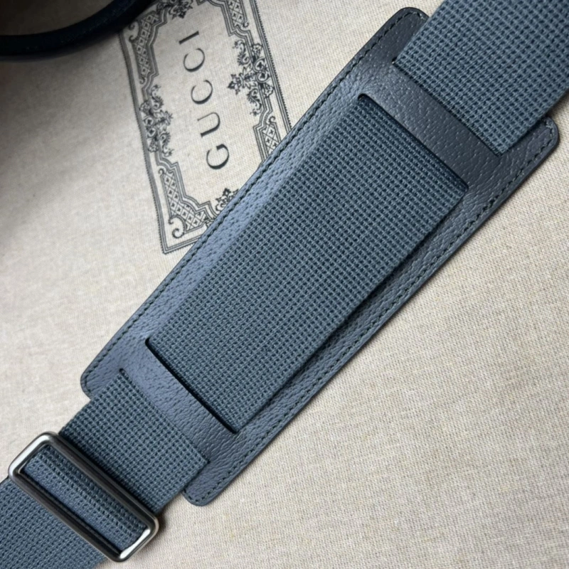 mens Gvc*1 briefcases 4036c-1227