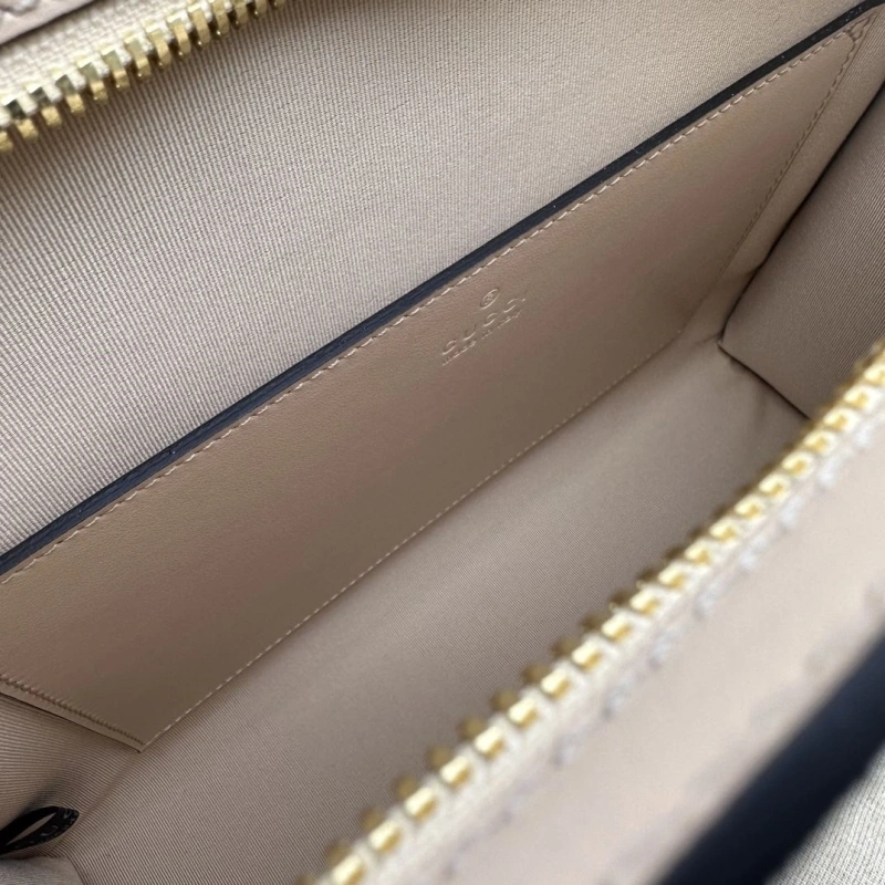 Gvc*1 clutch bags 4036c-1283