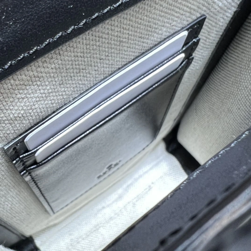 Gvc*1 top handle bags 4036c-1427