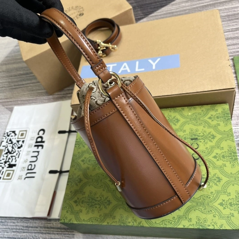 Gvc*1 bucket bags 4036c-1648