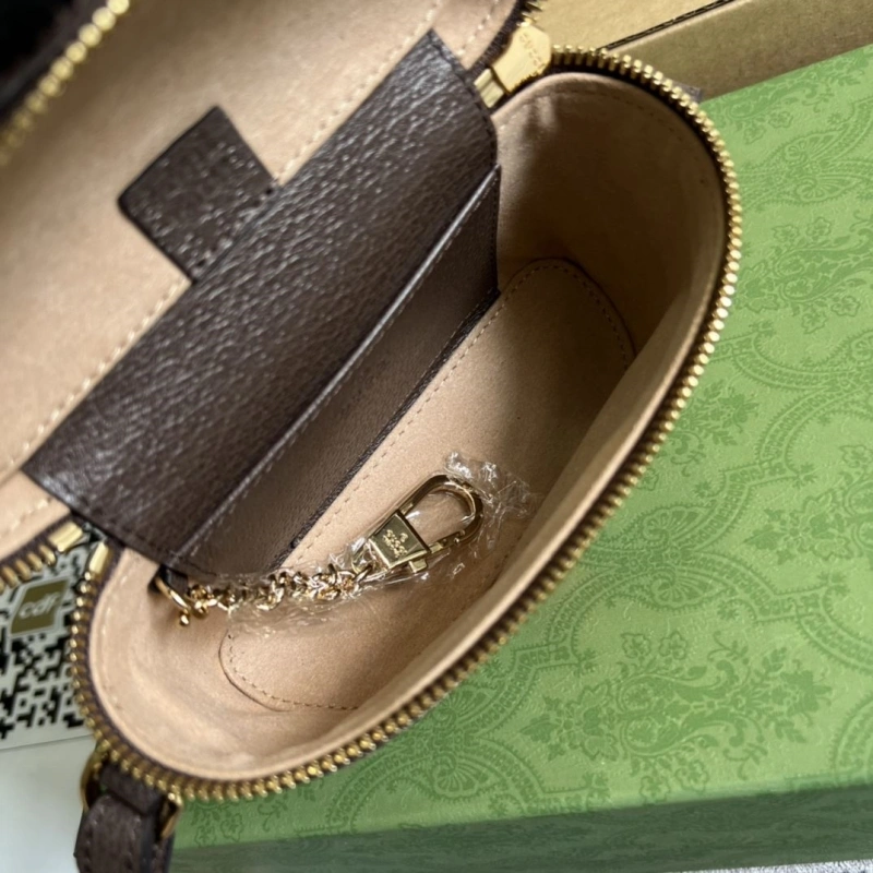 Gvc*1 satchel bags 4036c-1724