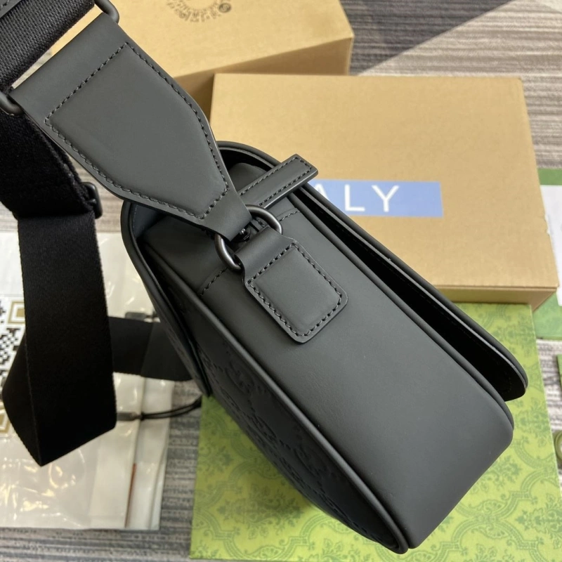 Gvc*1 satchel bags 4036c-1731