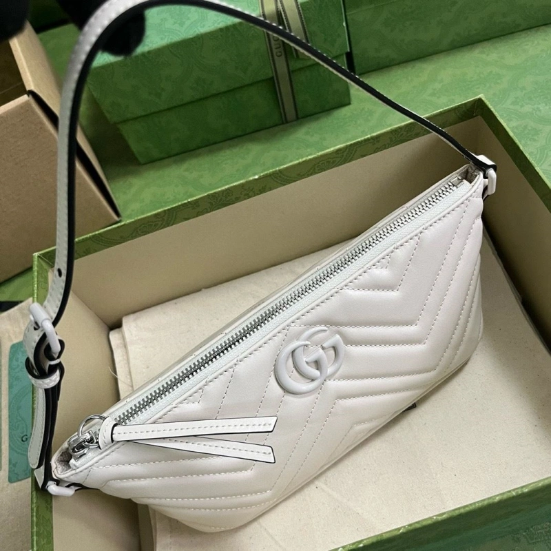 Gvc*1 top handle bags 4036c-1825