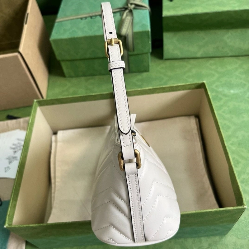 Gvc*1 top handle bags 4036c-1827