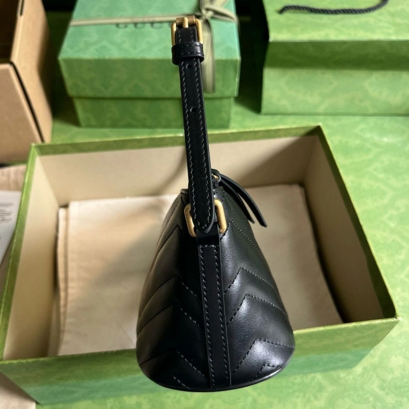 Gvc*1 top handle bags 4036c-1828