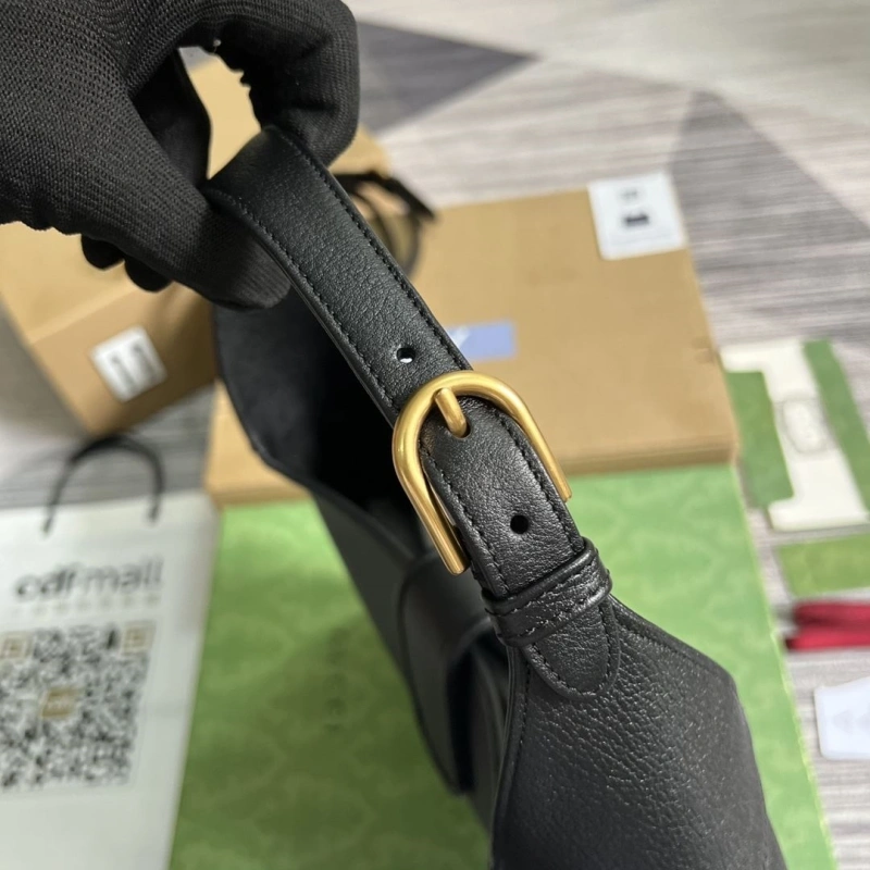 Gvc*1 top handle bags 4036c-1880