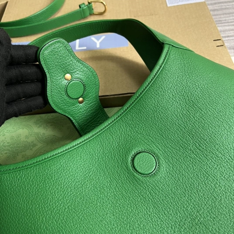 Gvc*1 top handle bags 4036c-1887
