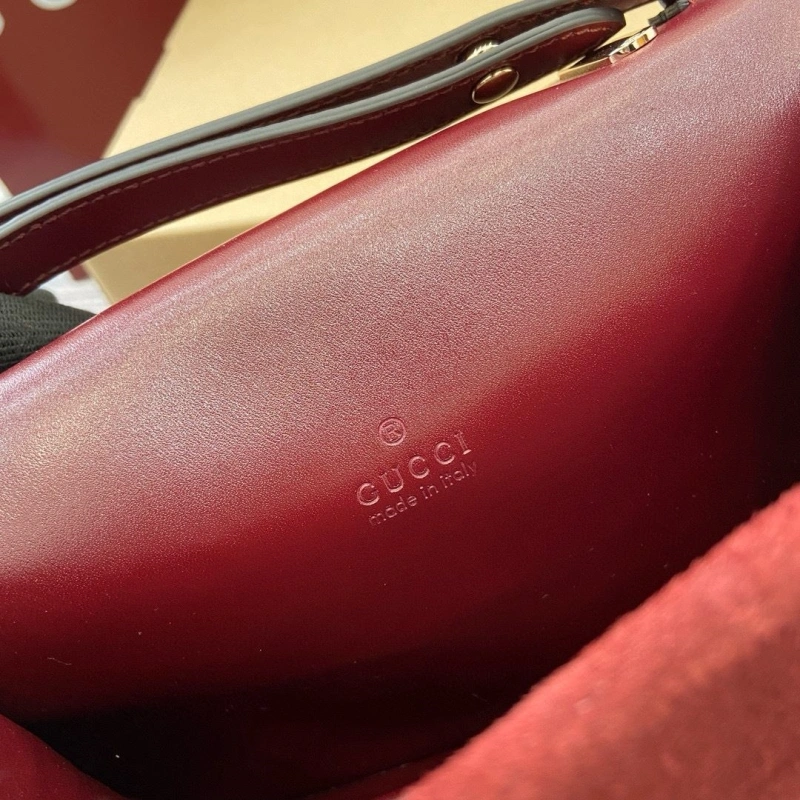 Gvc*1 top handle bags 4036c-2220