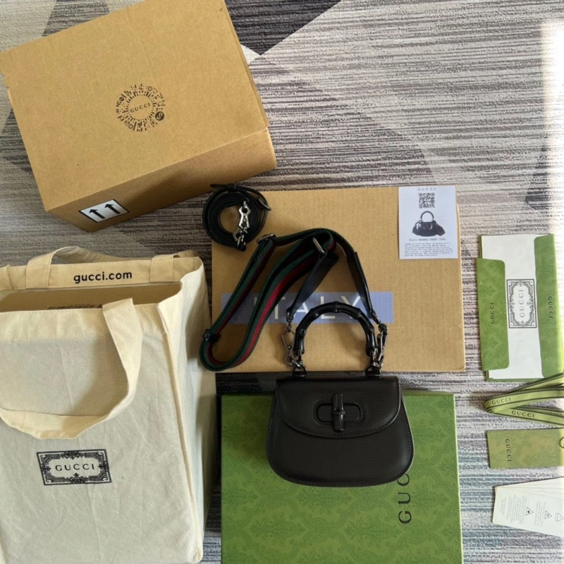 Gvc*1 top handle bags 4036c-2342