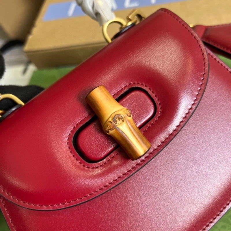 Gvc*1 top handle bags 4036c-2346