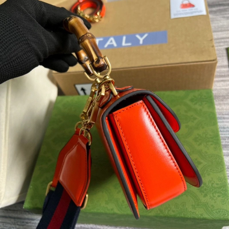 Gvc*1 top handle bags 4036c-2350