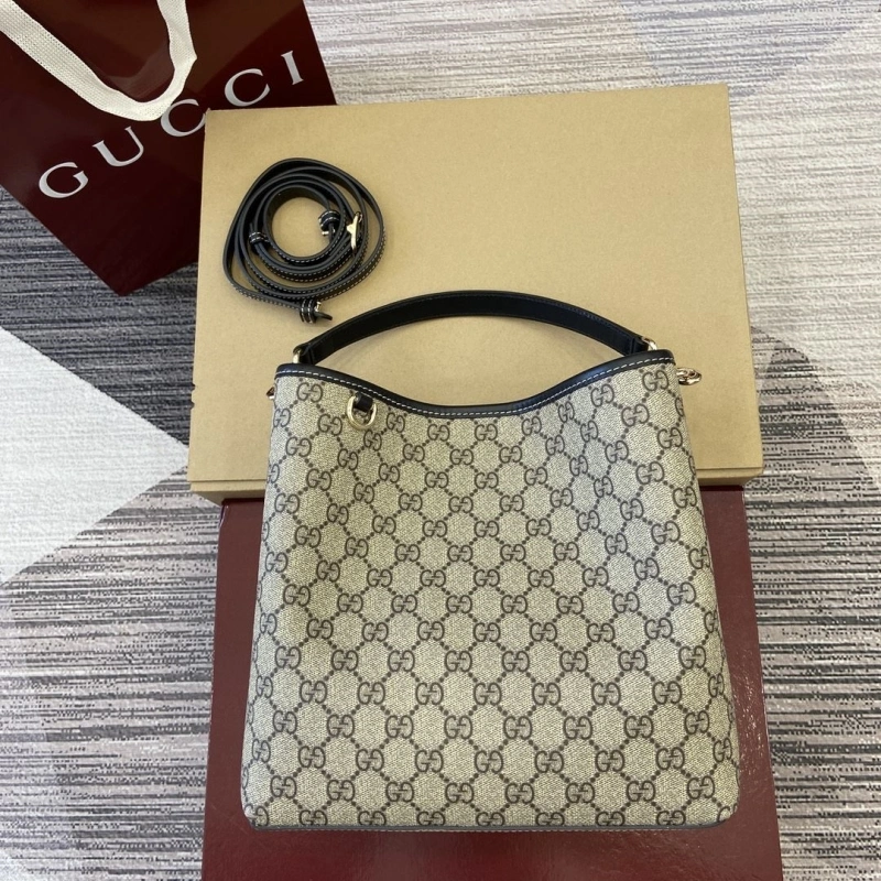 Gvc*1 top handle bags 4036c-2442