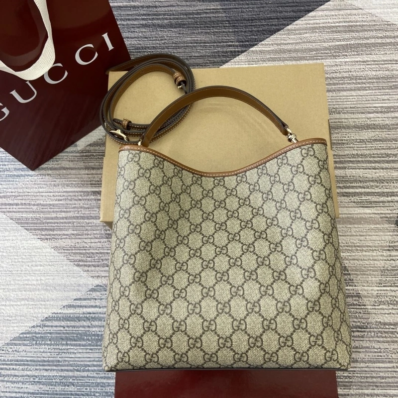 Gvc*1 top handle bags 4036c-2443
