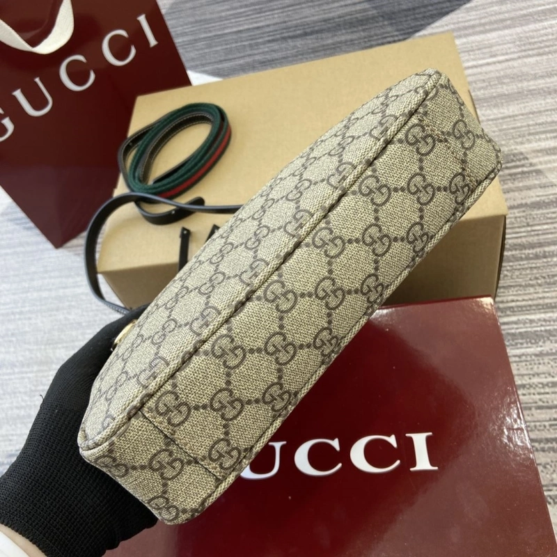 Gvc*1 top handle bags 4036c-2444