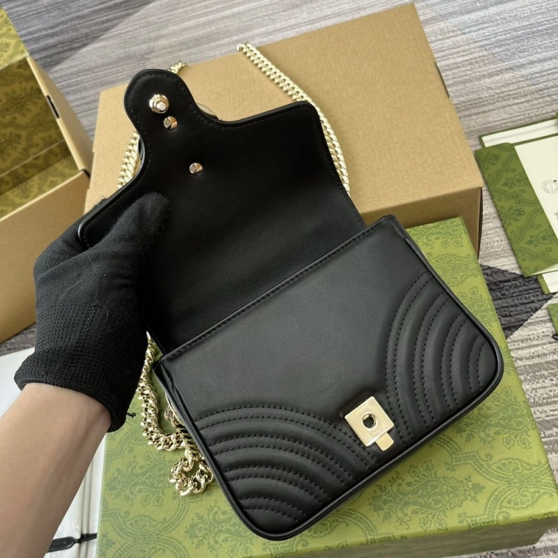 Gvc*1 top handle bags 4036c-2467