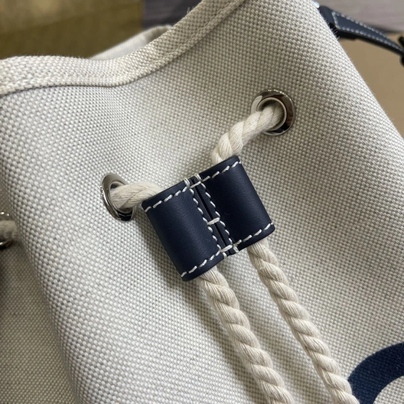 Gvc*1 bucket bags 4036c-2490