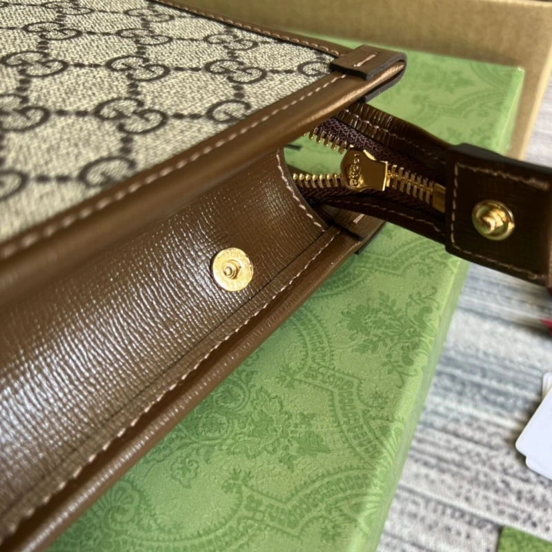 Gvc*1 clutch bags 4036c-2568