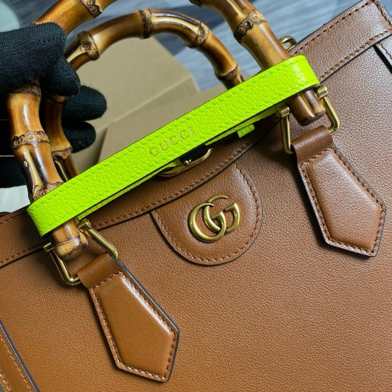 Gvc*1 top handle bags 4036c-2686