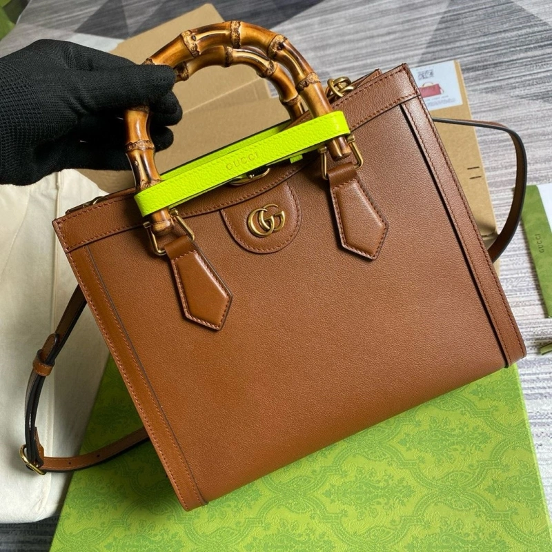 Gvc*1 top handle bags 4036c-2686