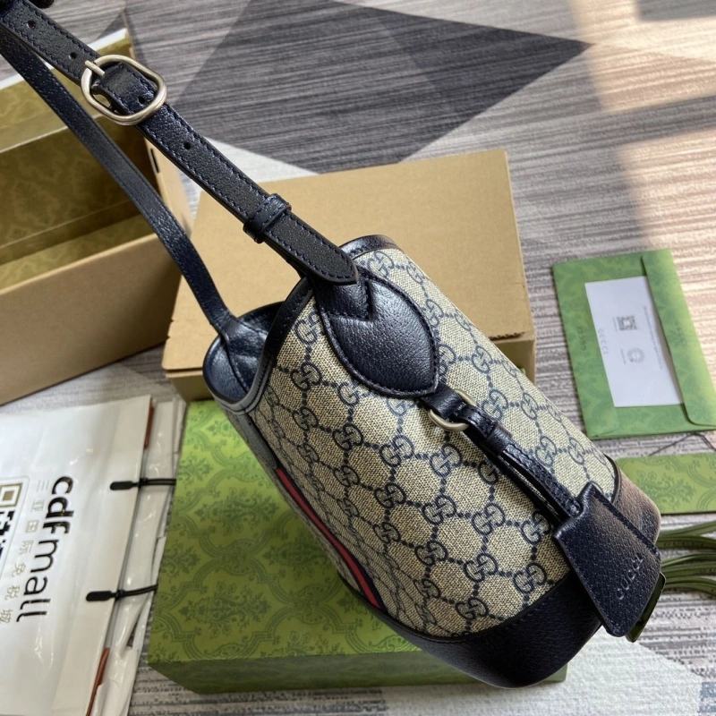 Gvc*1 top handle bags 4036c-2759