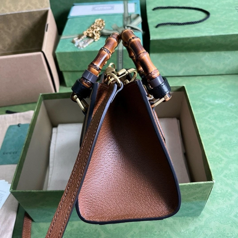 Gvc*1 top handle bags 4036c-2787