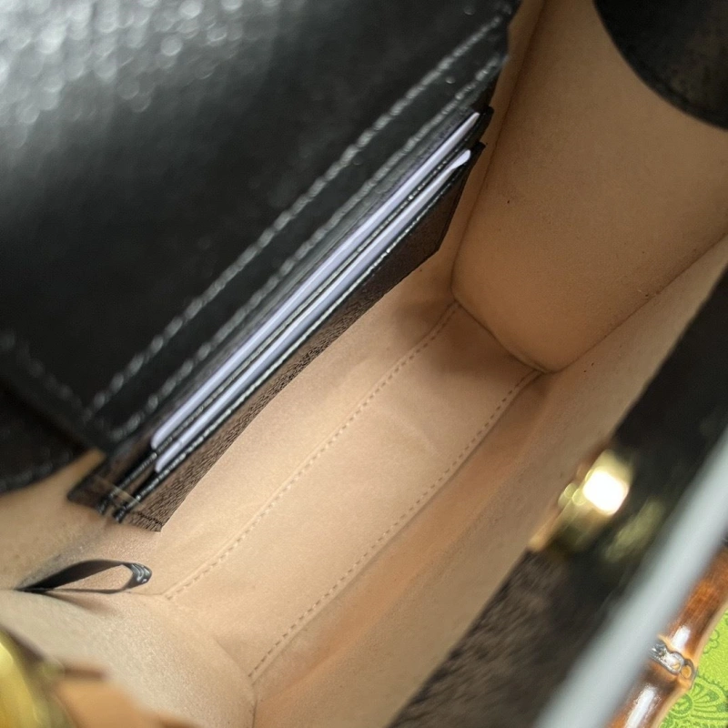 Gvc*1 top handle bags 4036c-2819