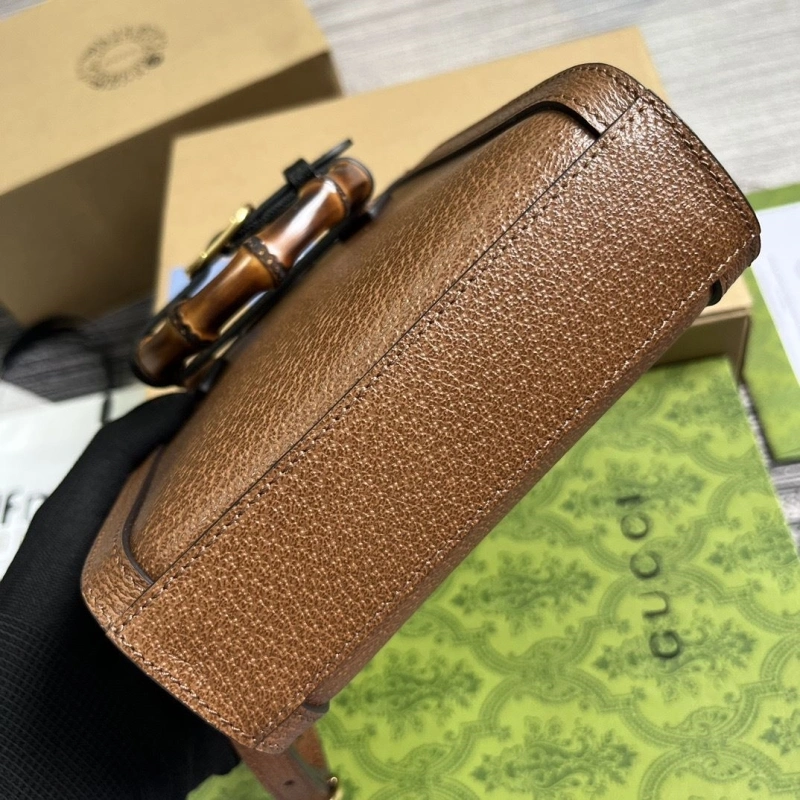 Gvc*1 top handle bags 4036c-2820