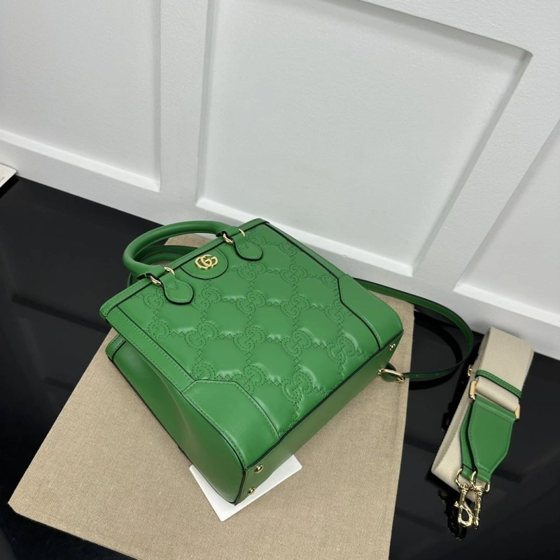 Gvc*1 top handle bags 4036c-2886