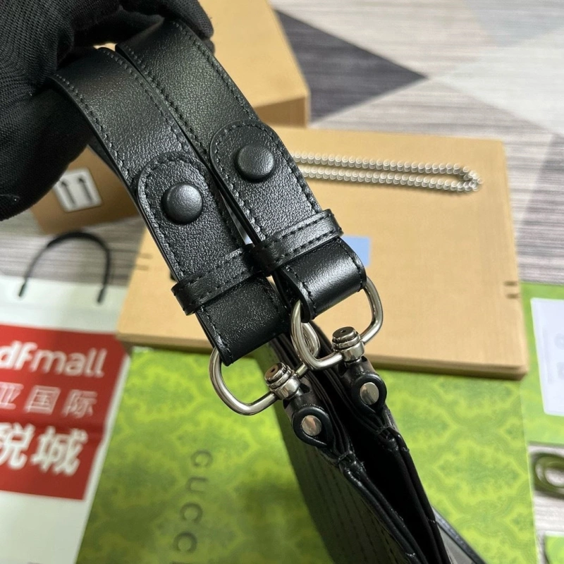 Gvc*1 top handle bags 4036c-2901