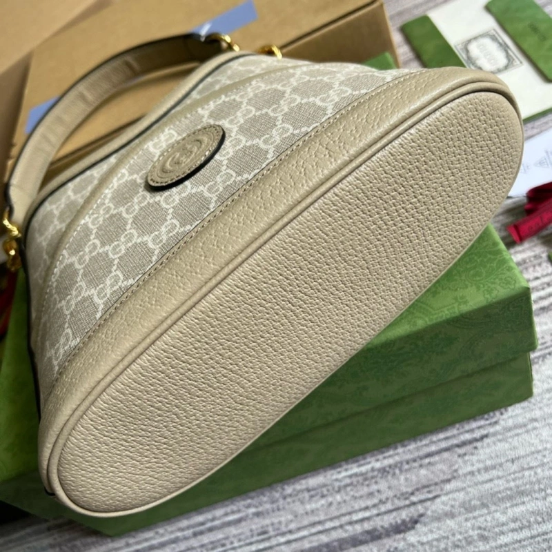 Gvc*1 top handle bags 4036c-3083
