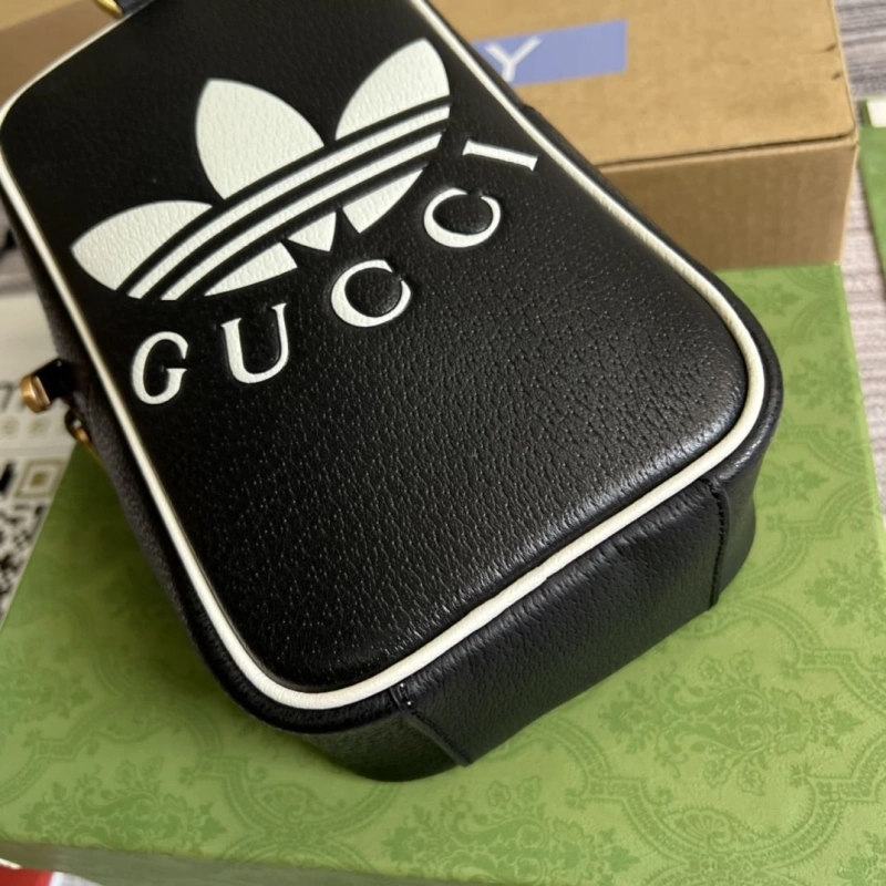 Gvc*1 cosmetic bags 4036c-3092