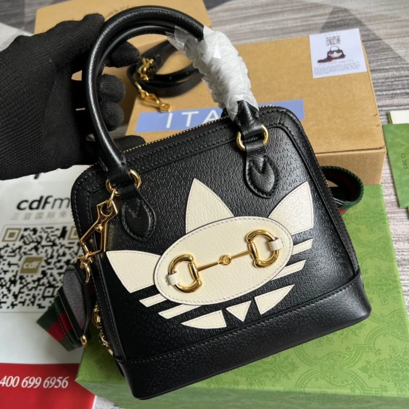 Gvc*1 top handle bags 4036c-3106