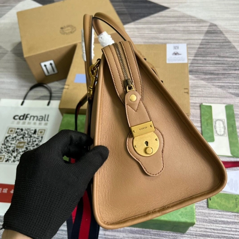 Gvc*1 top handle bags 4036c-3112