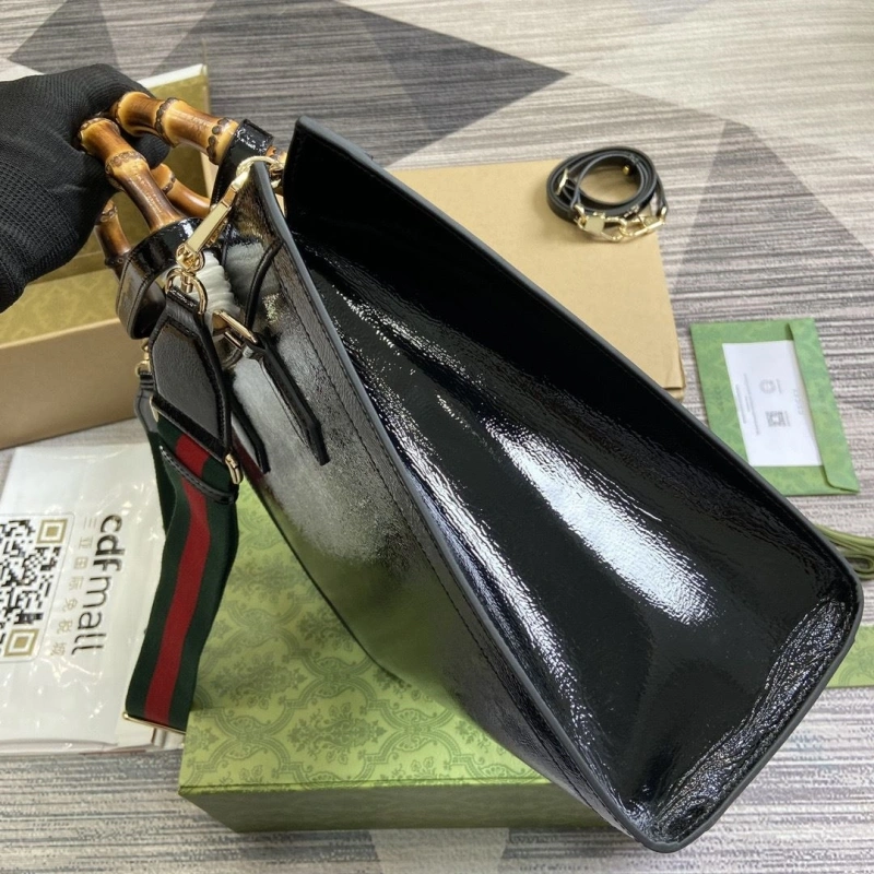 Gvc*1 top handle bags 4036c-3135
